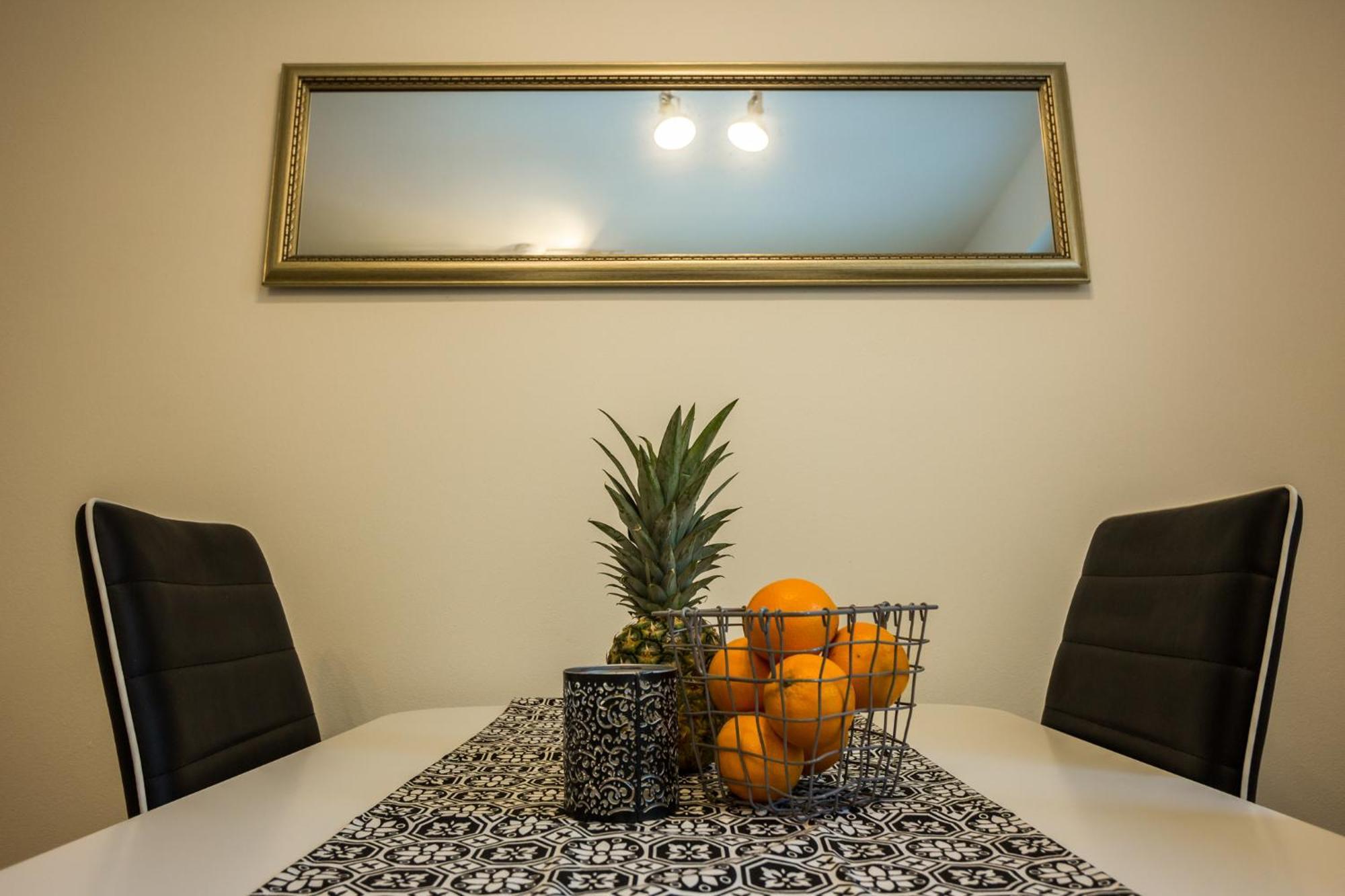 2Bfree Apartments Stinica Exterior photo