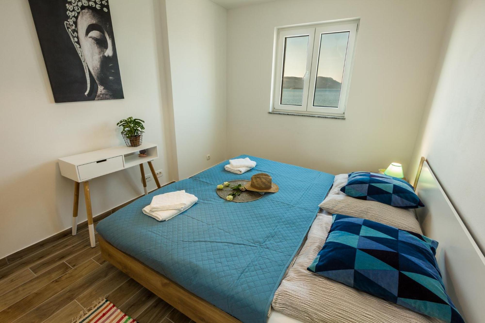 2Bfree Apartments Stinica Exterior photo